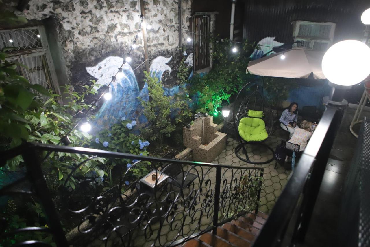 Hotel Black Sea House Batoemi Buitenkant foto
