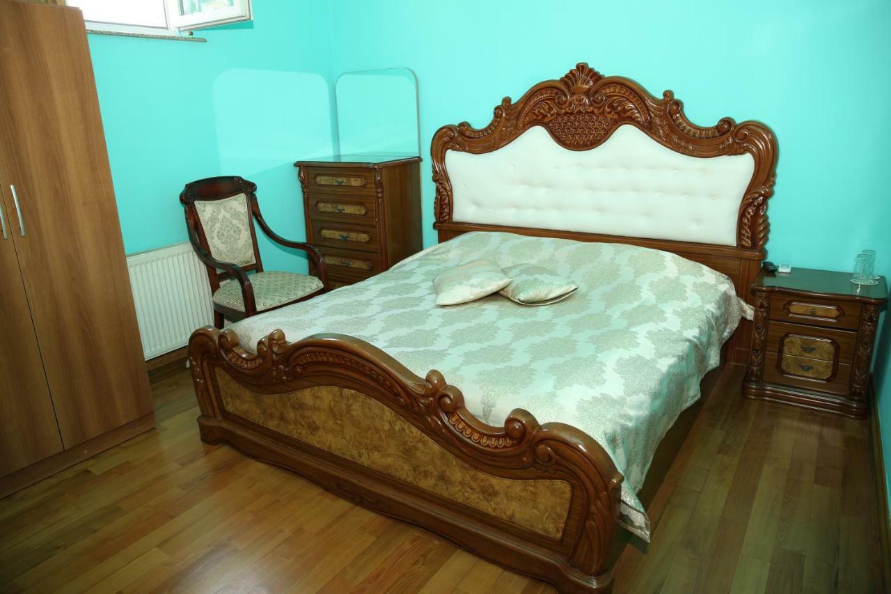 Hotel Black Sea House Batoemi Buitenkant foto